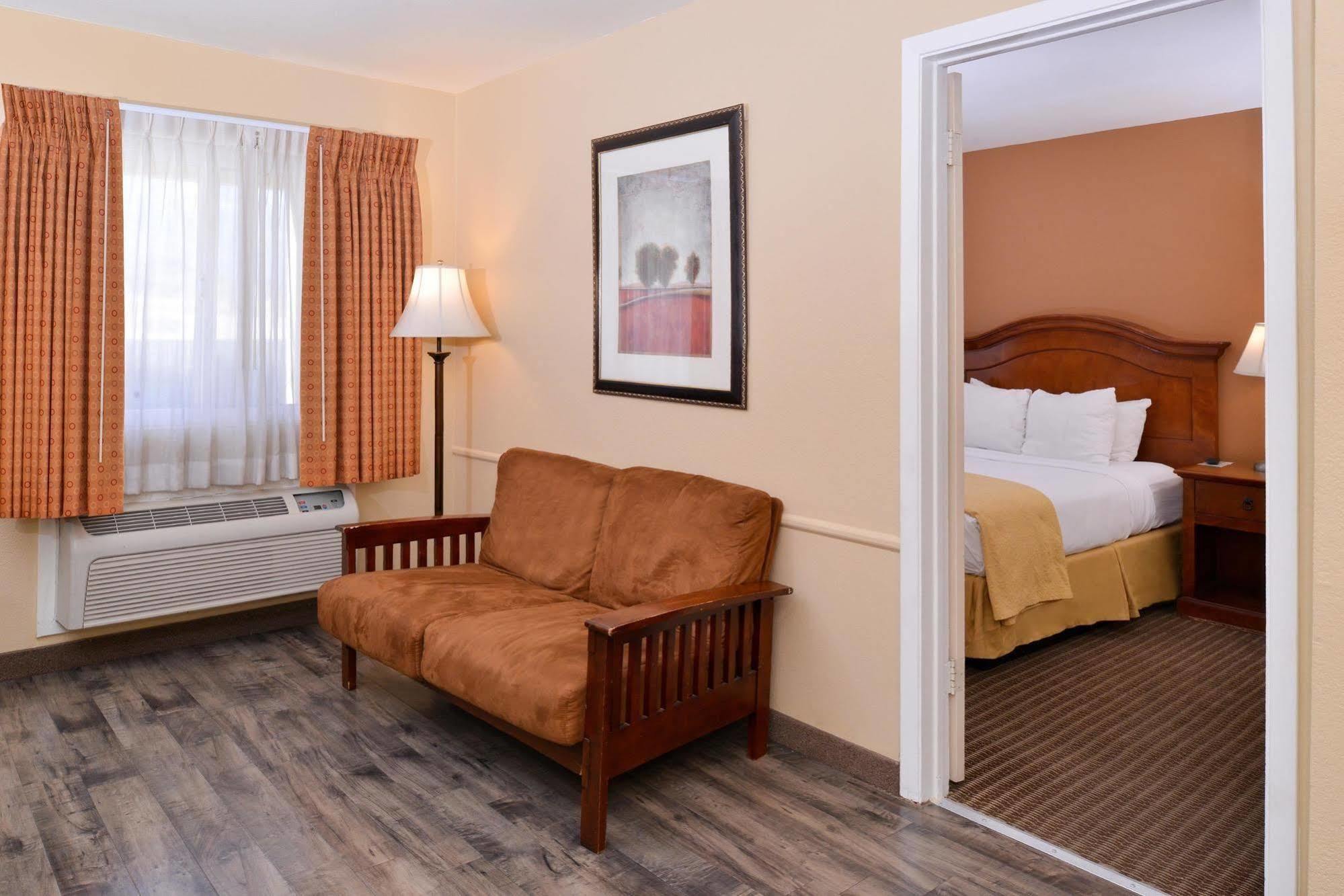 Red Lion Inn & Suites Cathedral City Palm Springs Εξωτερικό φωτογραφία