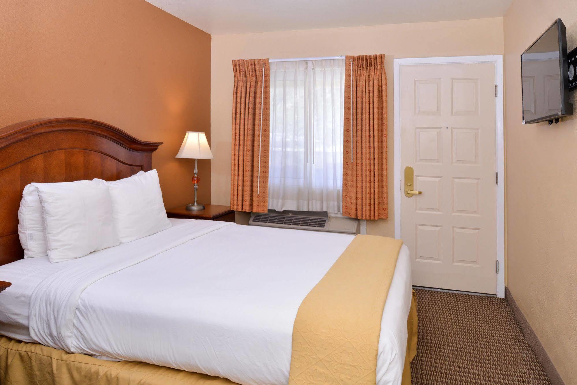 Red Lion Inn & Suites Cathedral City Palm Springs Εξωτερικό φωτογραφία
